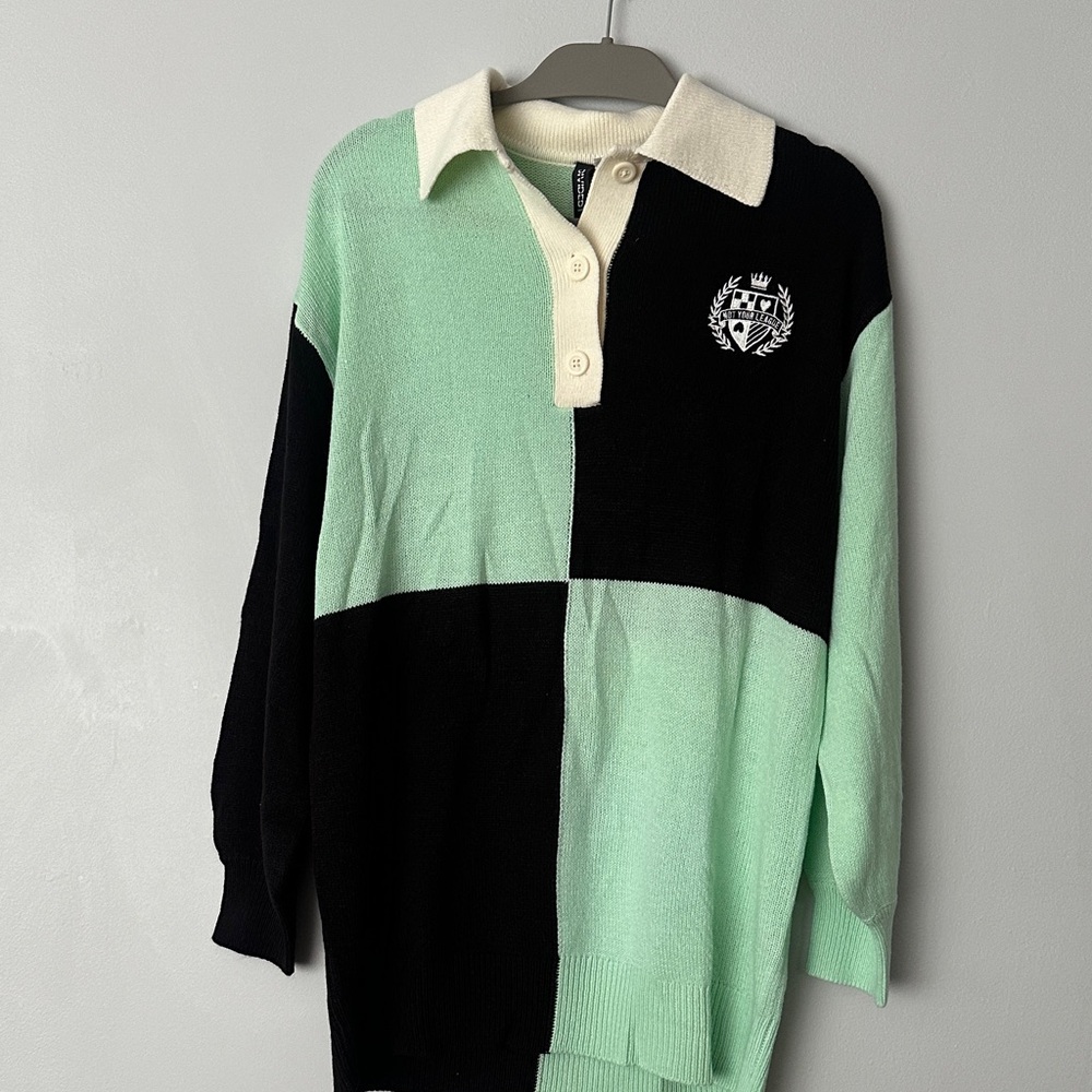 H&M Mint and Black Block Sweater